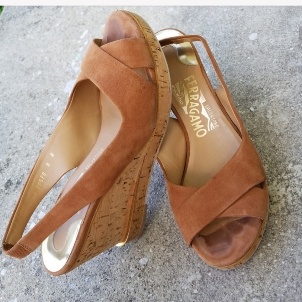 Corkscrew wedges